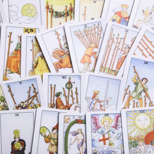 Je eigen Tarot deck